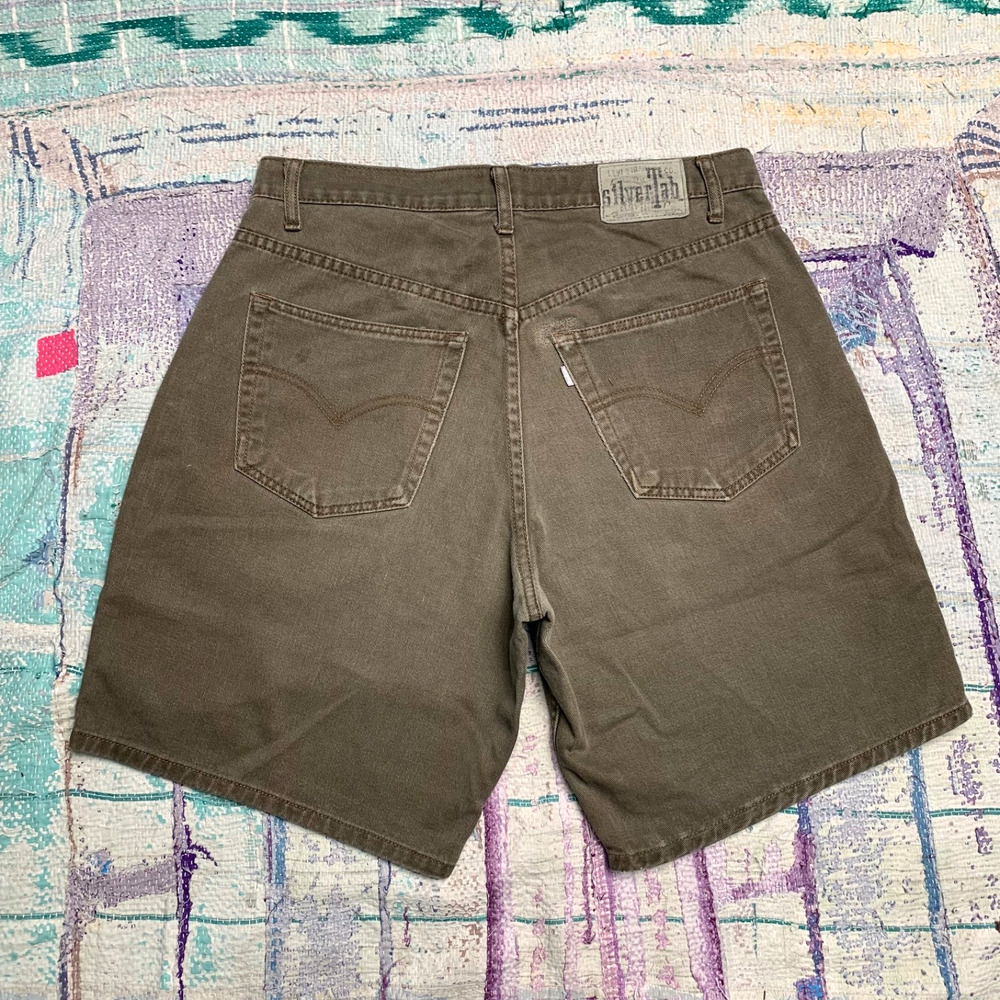 Vintage 90s Levi's SilverTab Shorts Men 33 Olive Green Denim Loose Baggy USA